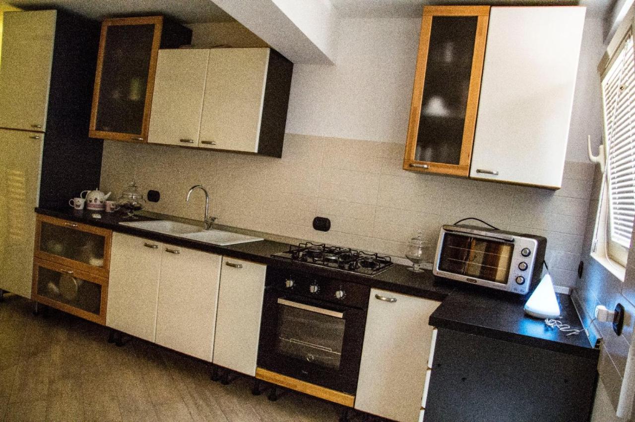 Little House Apartment Modugno Exterior photo
